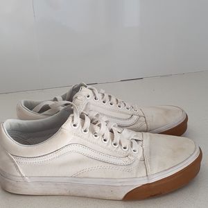 white vans size 9